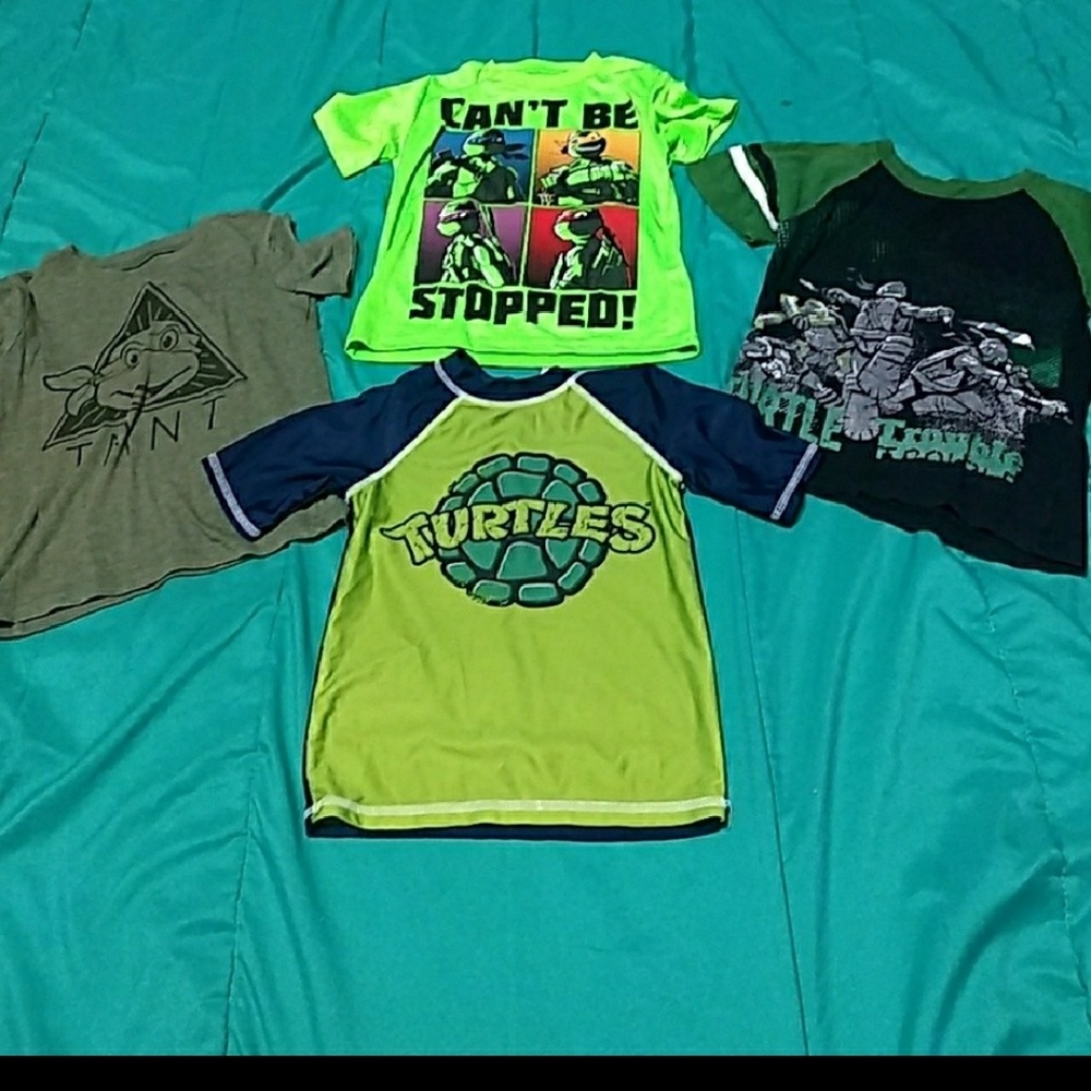 Ninja Turtle size 4T shirt  bundle